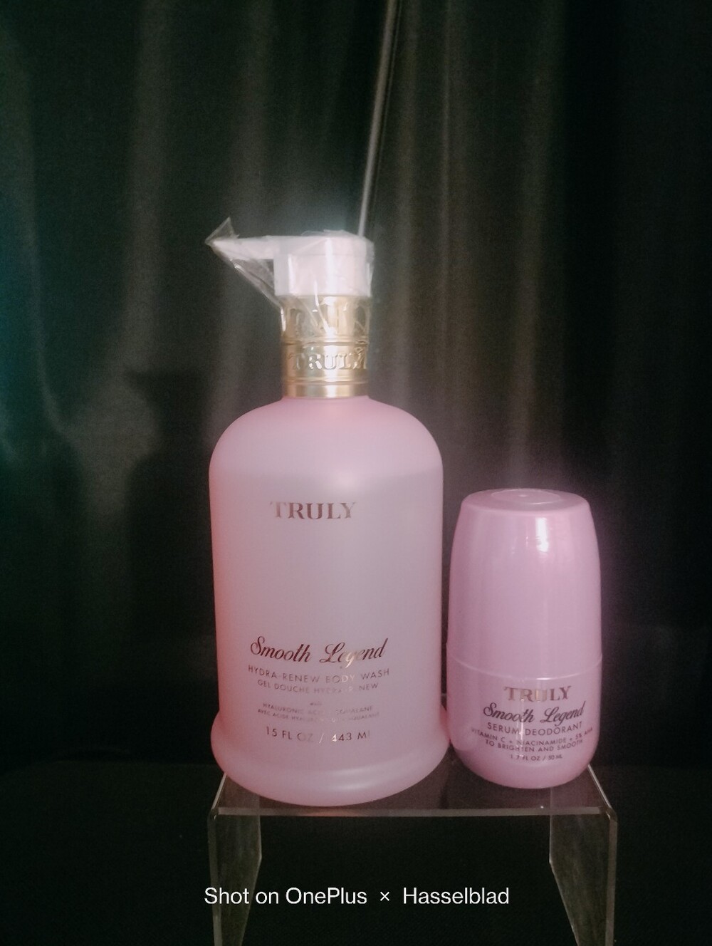 TRULY Pink Smooth Legend Hydra-Renew Body Wash & Serum Deodorant Set